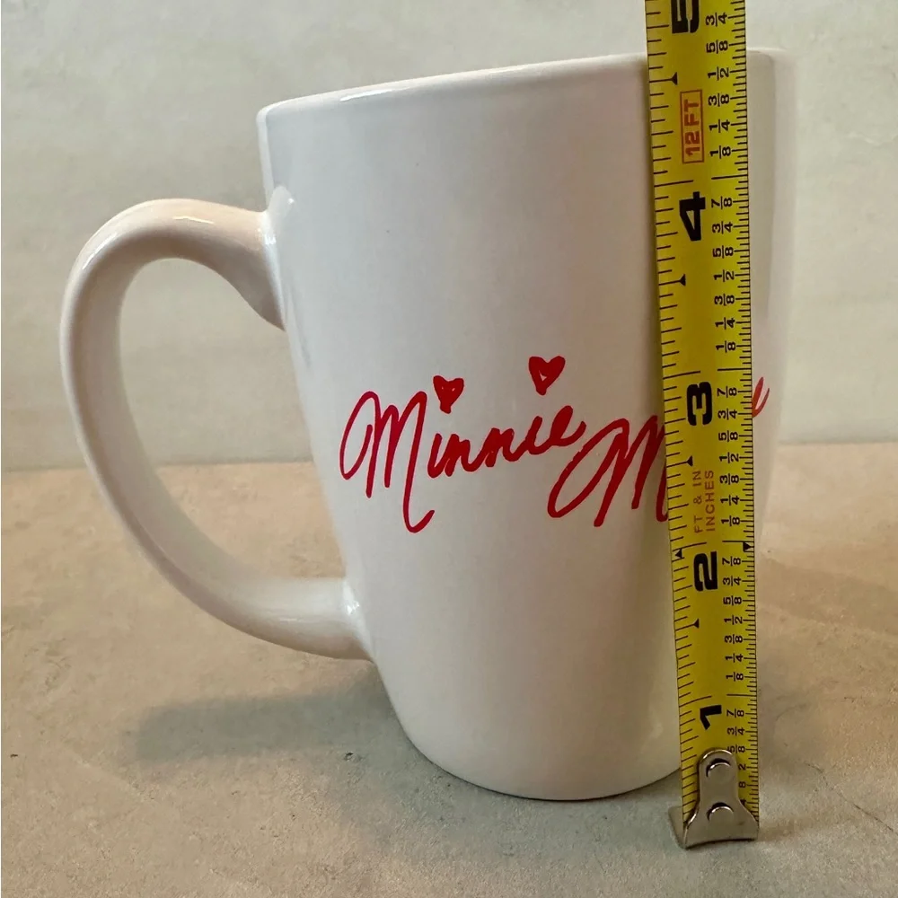 DISNEY Minnie Mouse Coffee Mug Theme Park Souvenir 10oz - Picture 5 of 6